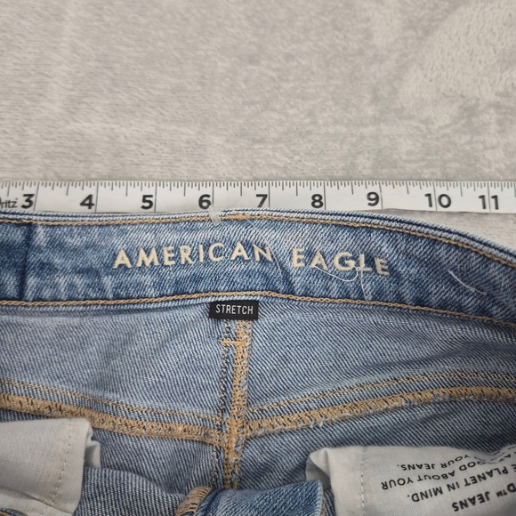 000 Short American Eagle Mom Straight Jeans Light Wash High Denim Women Petite - Picture 12 of 12